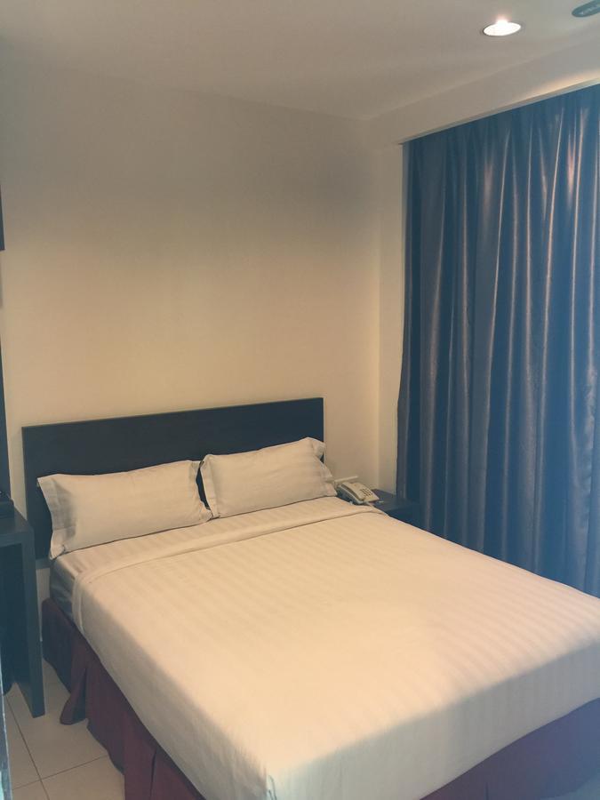Premierz Hotel Labuan Exterior foto